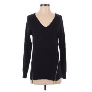 Michael Kors V-neck Sweatshirt w/ gold zippers - Size Small